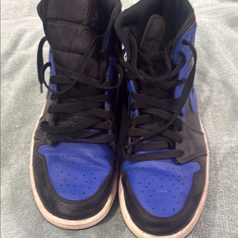 Nike Men's Black and Blue High-Top Sneakers